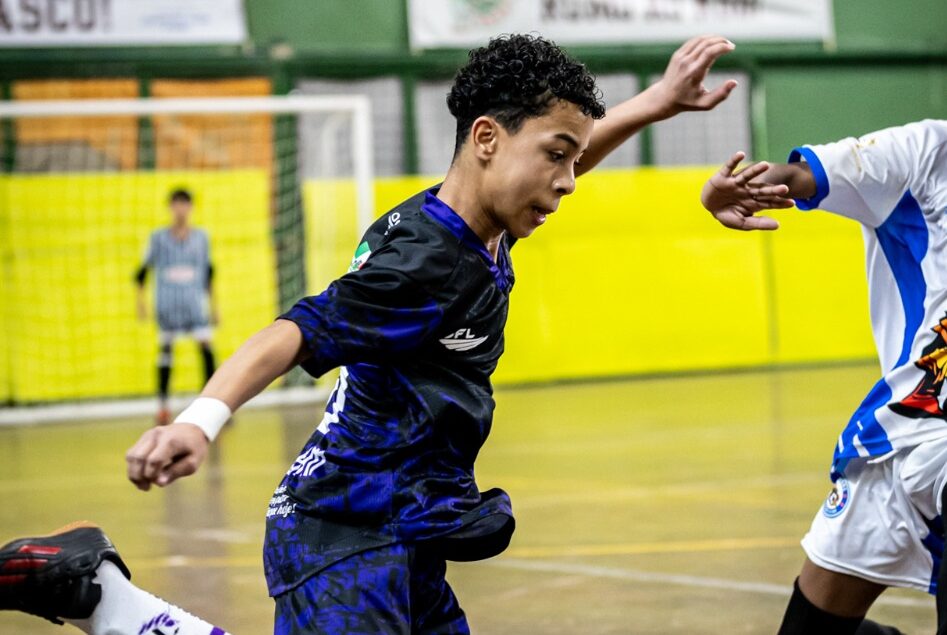 Steel Arm F.S. vence Predators e conquista o título da Sub-14 Prata da LOFS com goleada no Ginásio Geodésico